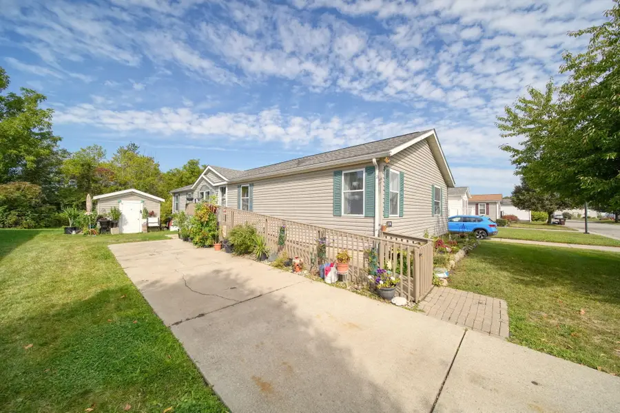 8098 N Brookston Drive, Willis, MI 48191 - Image #2