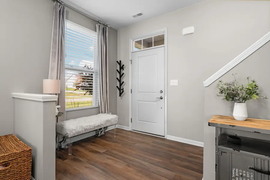 901 Salt Springs Drive, Saline, MI 48176 - Image #2