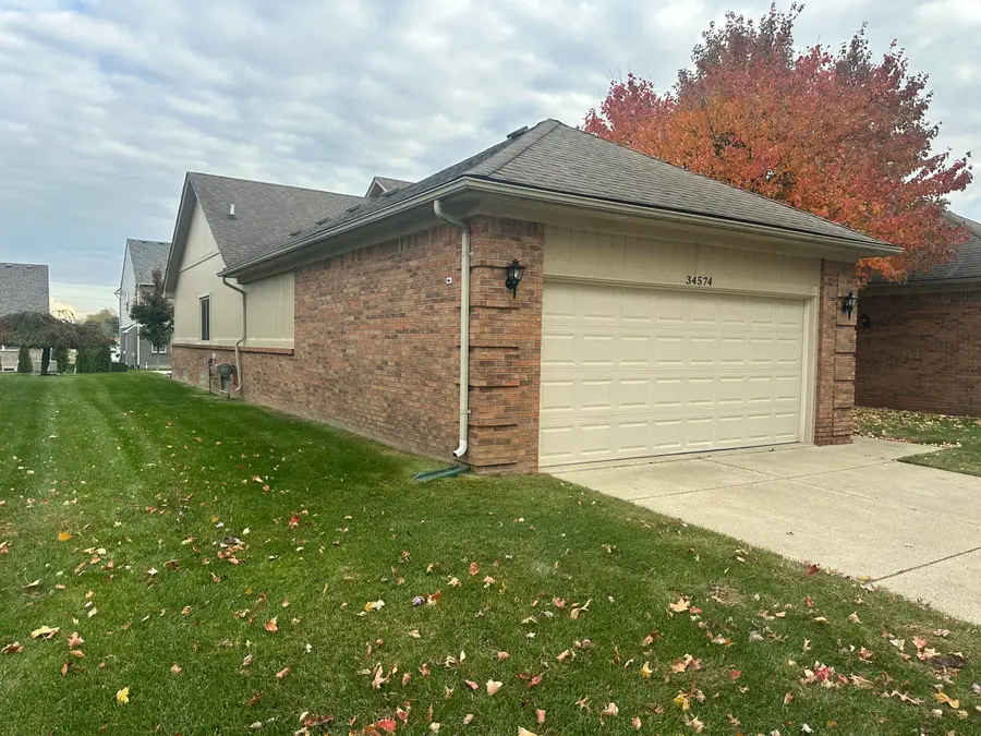 34574 Maple Lane, Sterling Heights, MI 48312 - Image #3