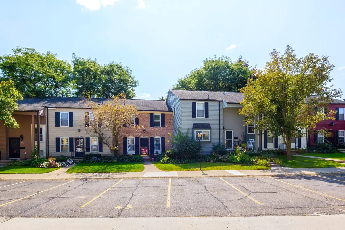 3367 Burbank Drive, Ann Arbor, MI 48105 - #1