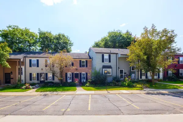 3367 Burbank Drive, AnnArbor, MI 48105