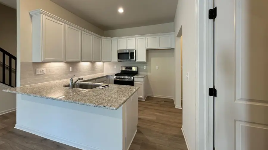 4268 Plum Village Circle Unit: 38, Monroe, MI 48161 - Image #3