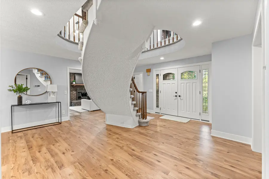 27155 Drake Road, Farmington, MI 48331 - #3