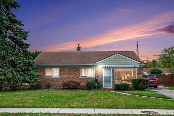 28521 Sutherland Street, Southfield, MI 48076