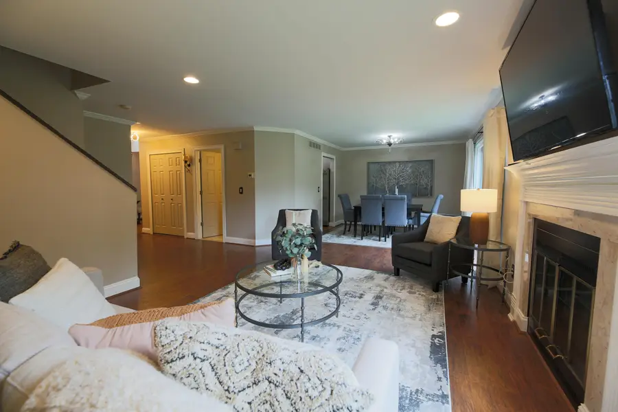 4291 Foxpointe Drive, West Bloomfield, MI 48323 - Image #3