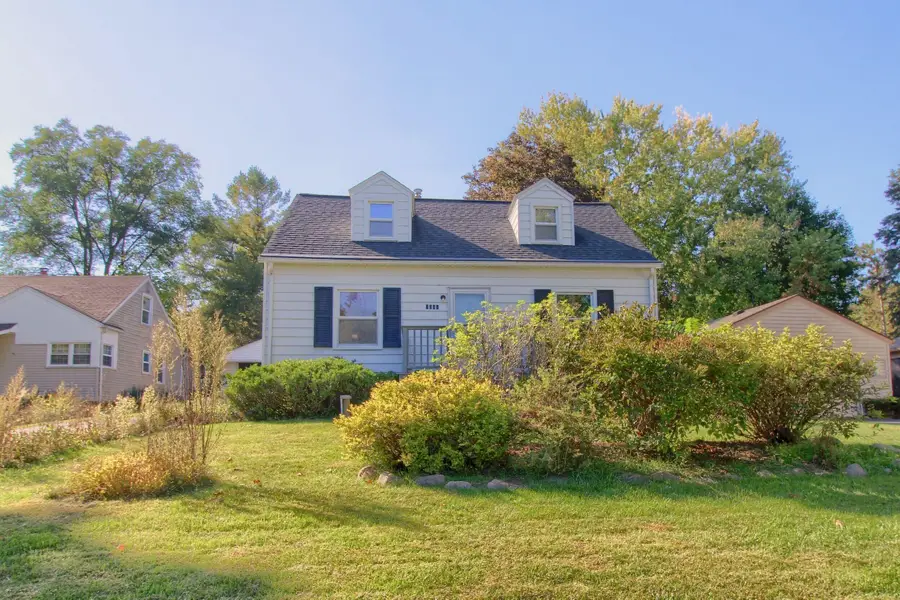 3389 Beaumont Avenue, Superior, MI 48105 - Image #2