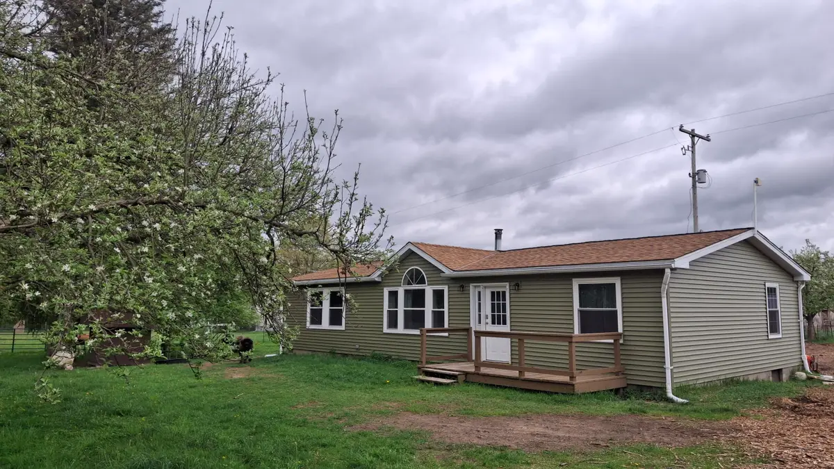 4640 N Harding Avenue, Harrison, MI 48625 - Image #1