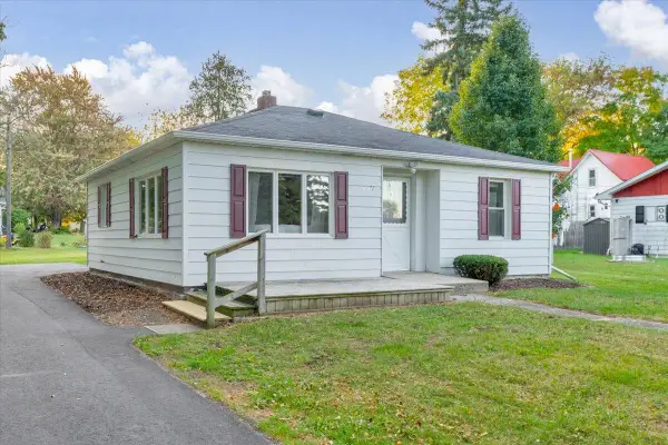 3472 Vincent Street, Deckerville, MI 48427