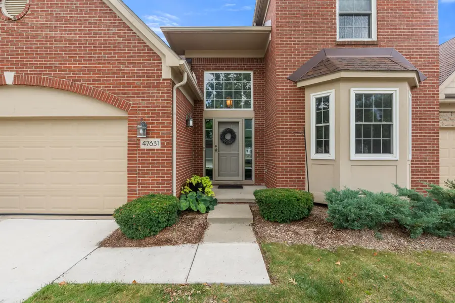 47631 N Scenic Circle Drive N, Canton, MI 48188 - Image #2