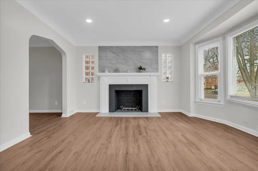 17217 Plainview Avenue, Detroit, MI 48219 - Image #2