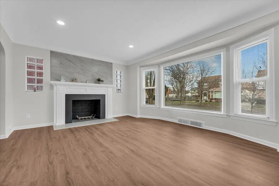 17217 Plainview Avenue, Detroit, MI 48219 - Image #3