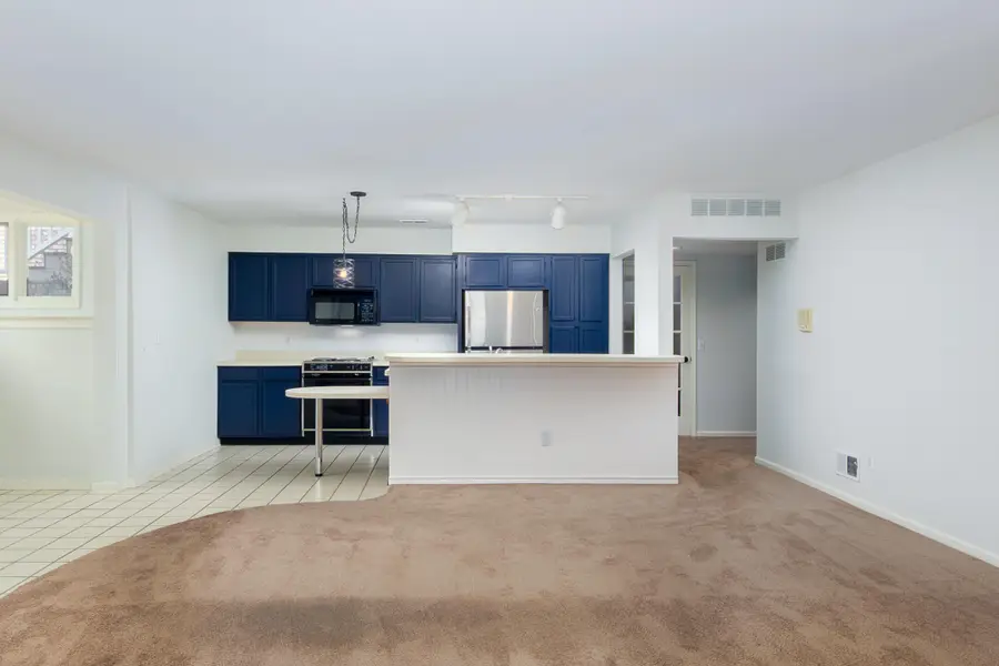 21082 Boulder Circle, Northville, MI 48167 - Image #3