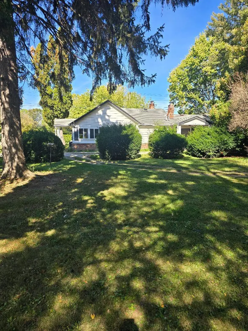 22211 Grandy Street, Clinton Township, MI 48035 - Image #2