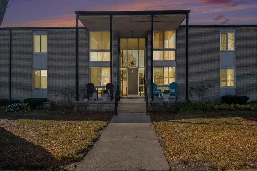 4030 13 Mile Unit: I 3, Royal Oak, MI 48073 - Image #2