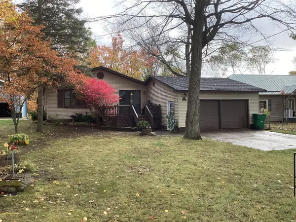 313 Eastland Drive, Leroy, MI 49655