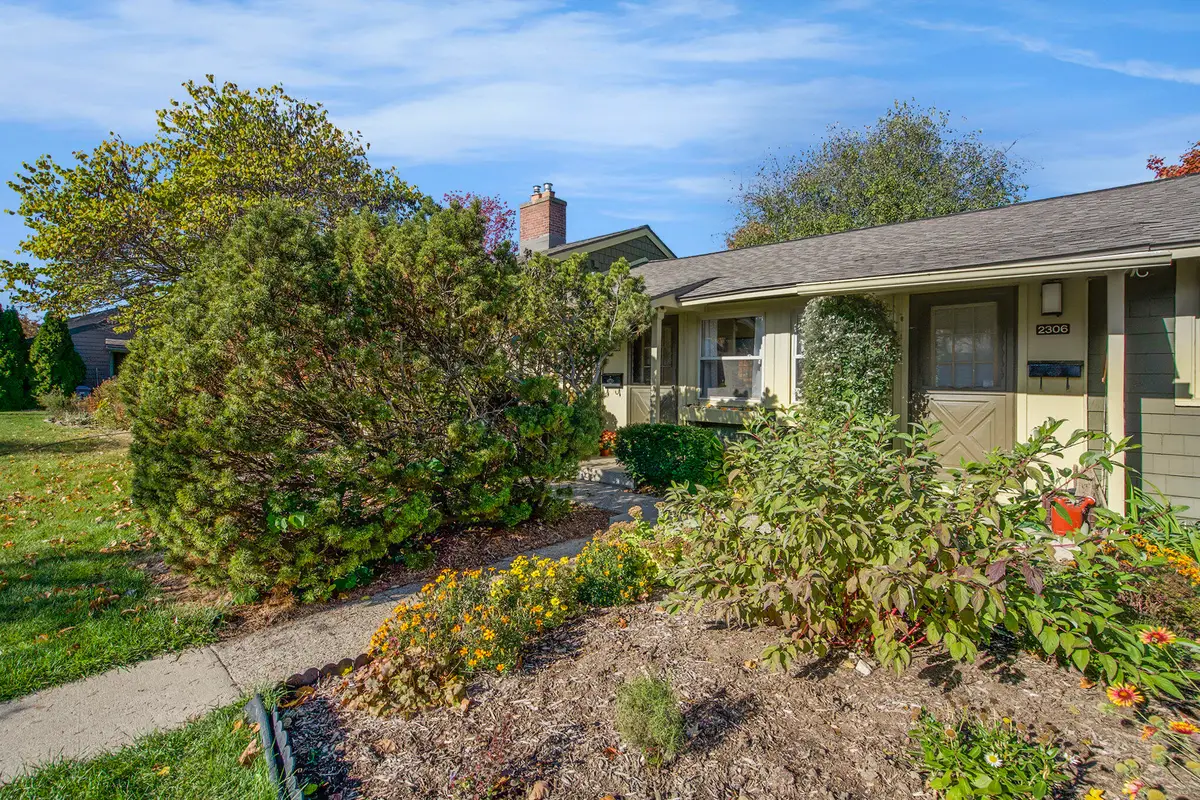 2308 Pittsfield Boulevard, Ann Arbor, MI 48104 - #1
