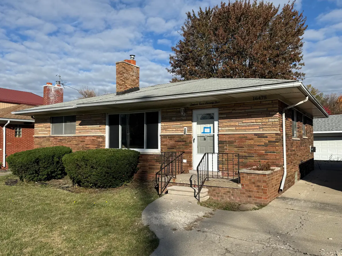 16475 E 8 Mile Road, Eastpointe, MI 48021 - #1