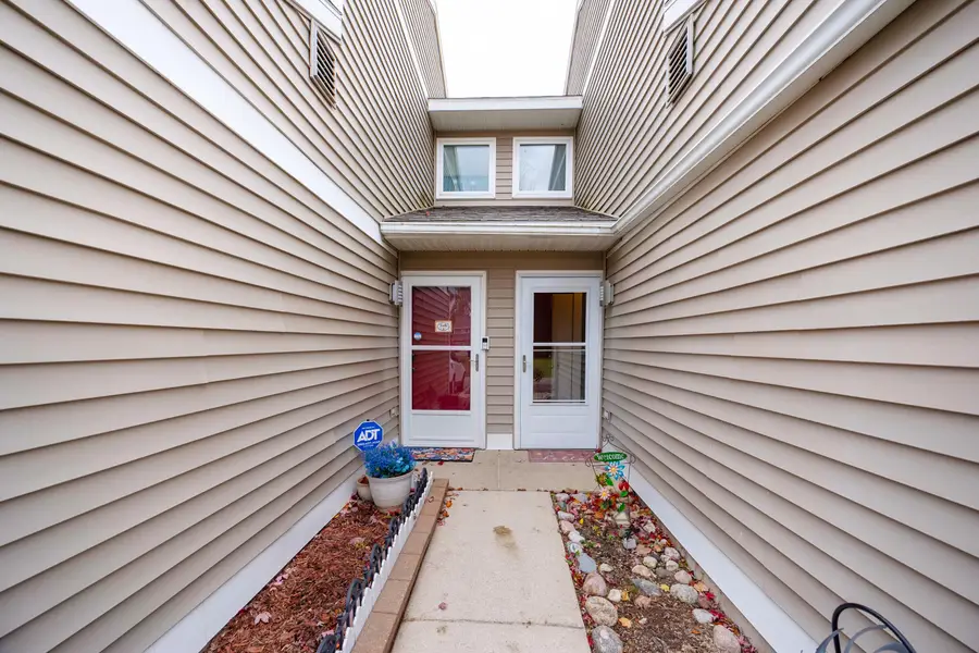 2120 Stone School Circle, Ann Arbor, MI 48108 - Image #2