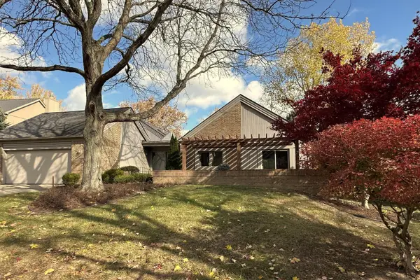 2225 Chaucer Court, AnnArbor, MI 48103