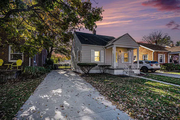 21824 Colony Street, StClairShores, MI 48080