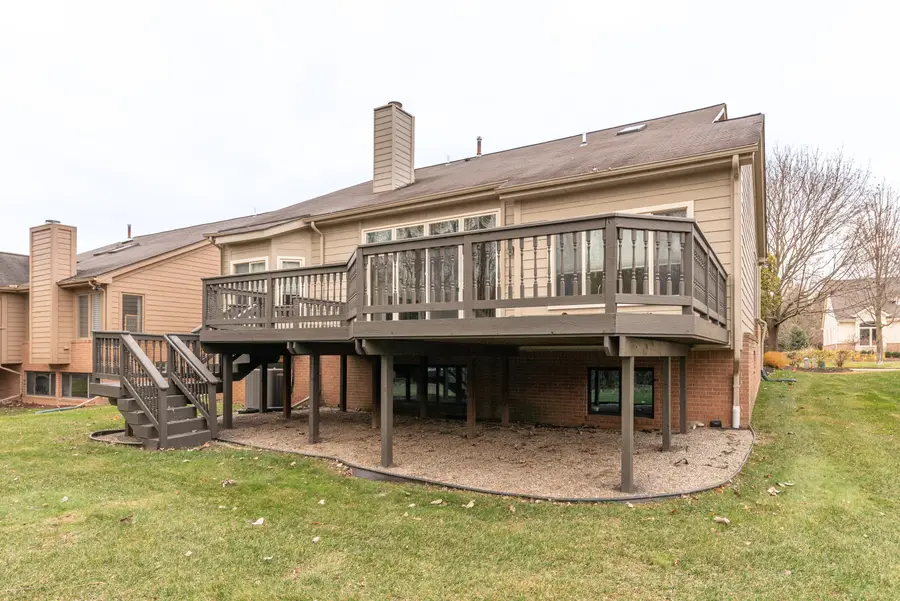 17200 Lake View Circle Unit: 37, Northville, MI 48168 - Image #3