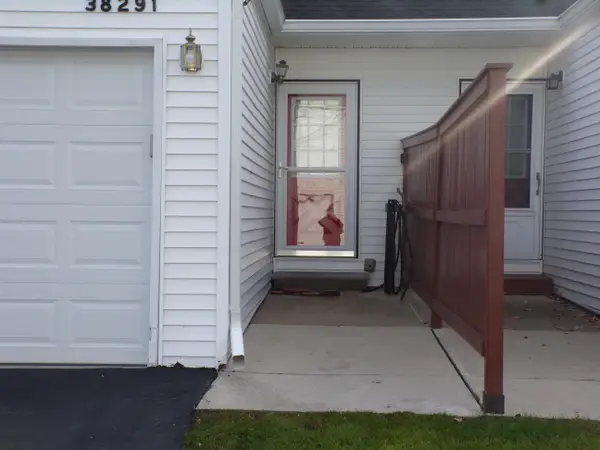 38291 Warner Farms Drive Unit: 10, Westland, MI 48185