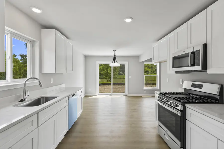 31627 Augusta Drive Unit: 68, Romulus, MI 48174 - Image #2