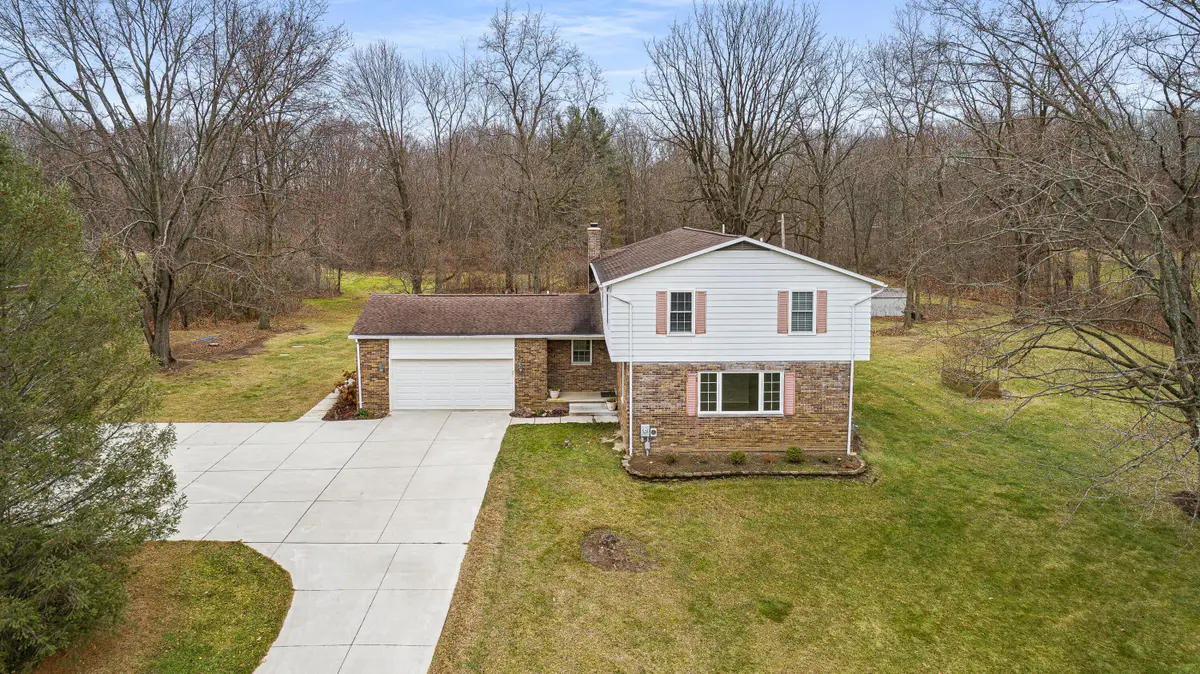 21850 Natasha Lane, Lyon, MI 48178 - Image #1