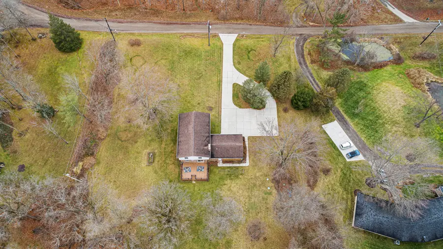 21850 Natasha Lane, Lyon, MI 48178 - Image #3