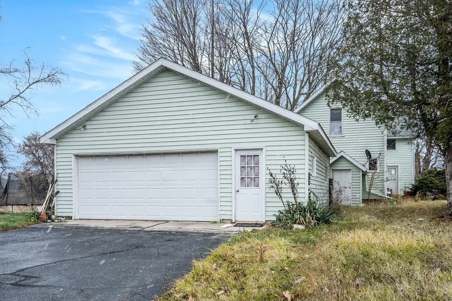 1088 W Remus Road, Deerfield, MI 48858 - Image #3