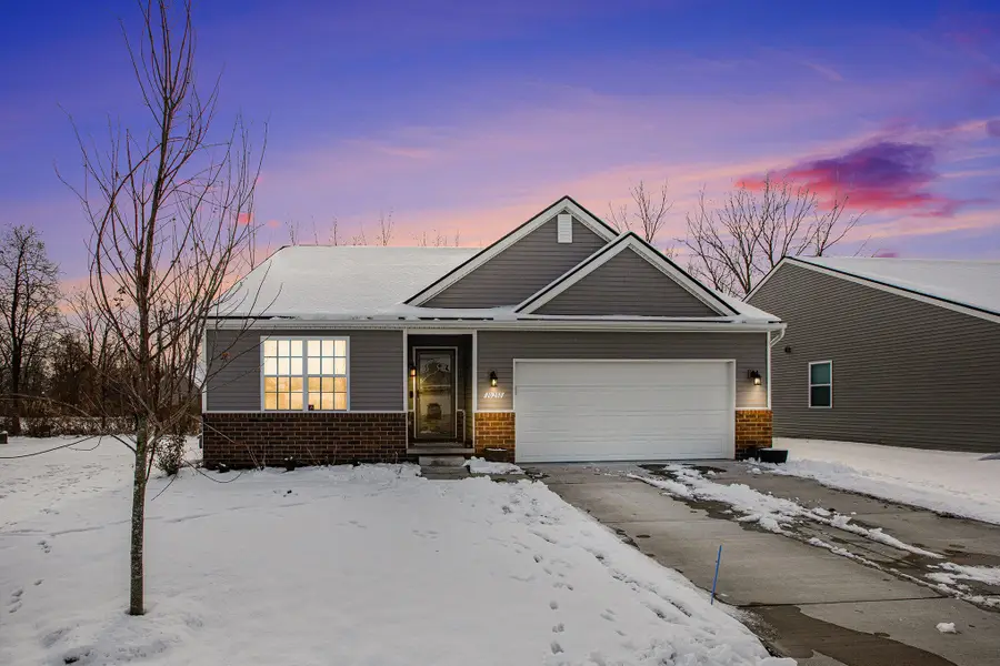10281 Swan Lake Circle, Ypsilanti, MI 48197 - Image #2