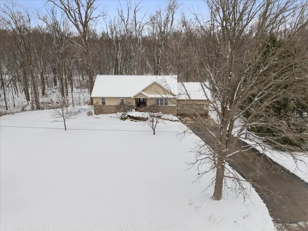 56210 11 Mile Road, Lyon, MI 48165 - Image #1