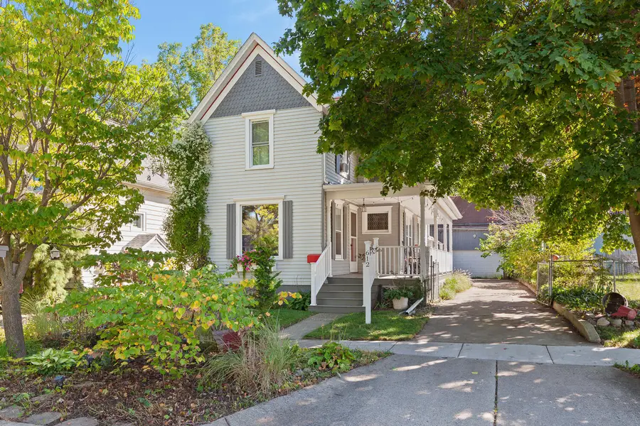 612 N Clinton Street, Adrian, MI 49221 - #3