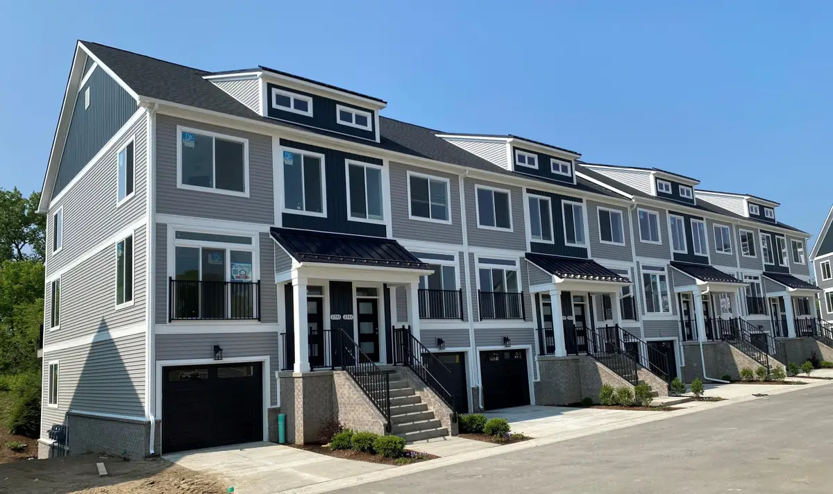 2793 Bristol Rdg Drive Building: D Unit: 45, Ann Arbor, MI 48105 - #1