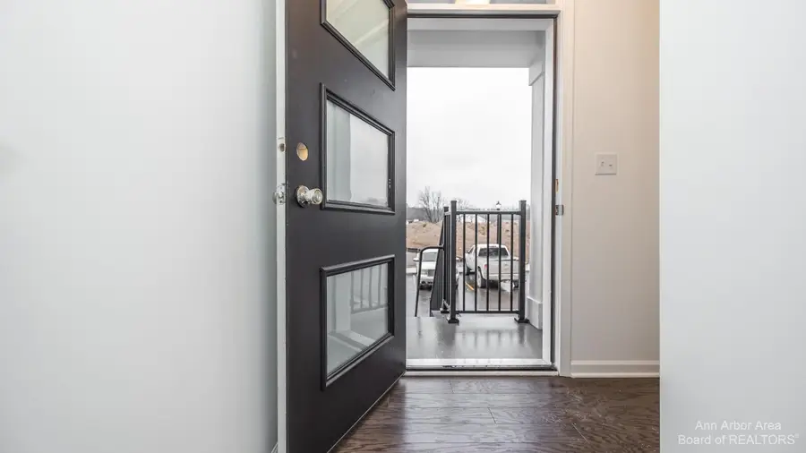 2793 Bristol Rdg Drive Building: D Unit: 45, Ann Arbor, MI 48105 - #3
