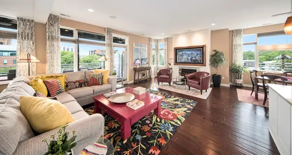 121 W Kingsley Unit: 502, AnnArbor, MI 48103