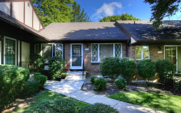 2311 Radcliff Village Drive SE Building: E Unit: 47, GrandRapids, MI 49546