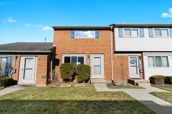 25655 Salem Street Unit: 98, Roseville, MI 48066