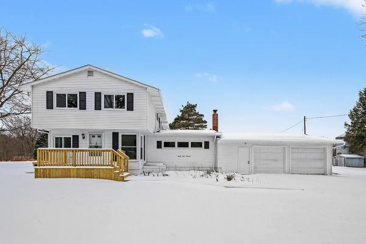 9700 Fenner Road, Perry, MI 48872 - #1