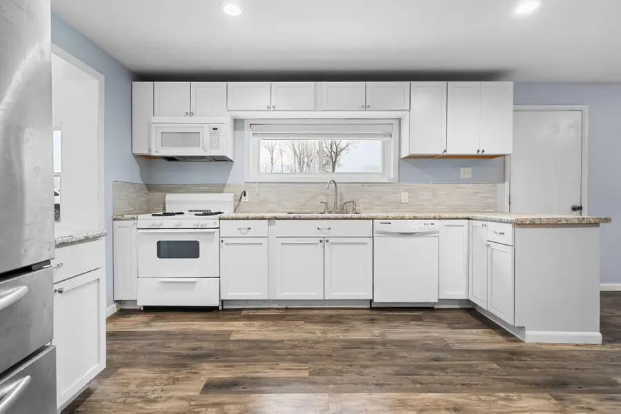 10552 Cady Road, Napoleon Township, MI 49240 - Image #2