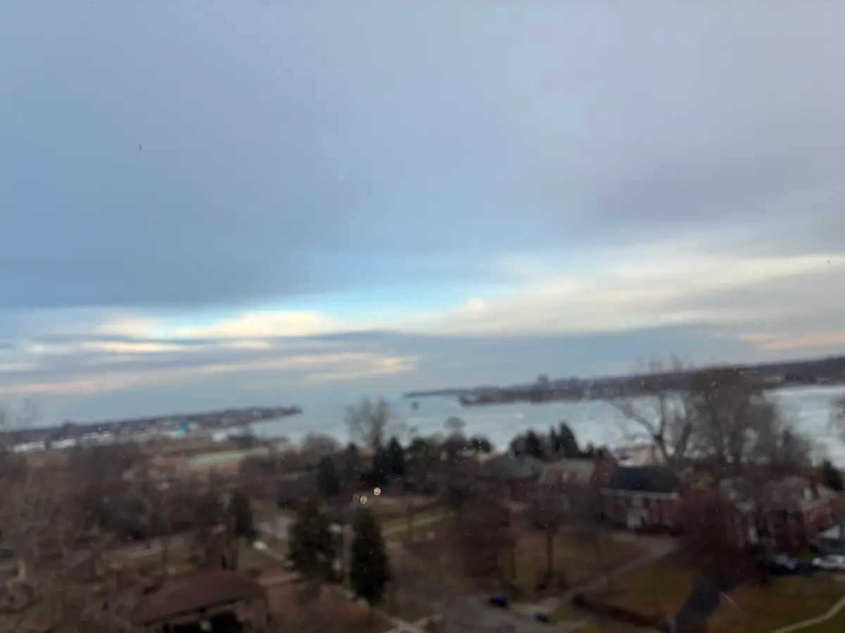 8900 E Jefferson Avenue Unit: 1021, Detroit, MI 48214 - Image #1