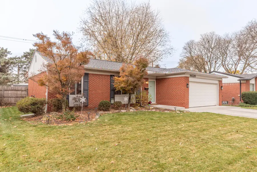 14220 Knolson Street, Livonia, MI 48154 - Image #2