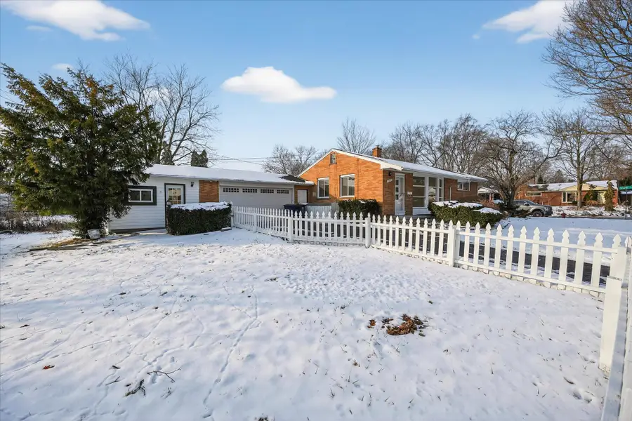 1614 Winsted Boulevard, Ann Arbor, MI 48103 - Image #2
