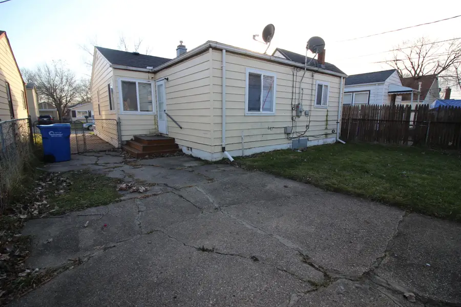 8451 Lozier Avenue, Warren, MI 48089 - Image #3