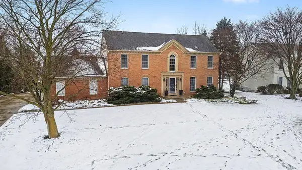 1677 Pond Shore Drive, AnnArbor, MI 48108