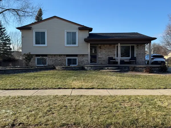 39825 Wolo Court, ClintonTownship, MI 48038