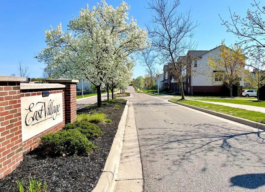 631 Nantucket Drive, Lansing, MI 48906 - Image #3