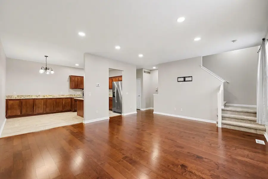 56607 Long Island Drive, Utica, MI 48316 - Image #3