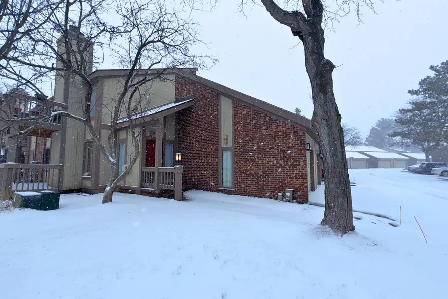 7361 Radcliff Drive, West Bloomfield, MI 48322 - Image #3