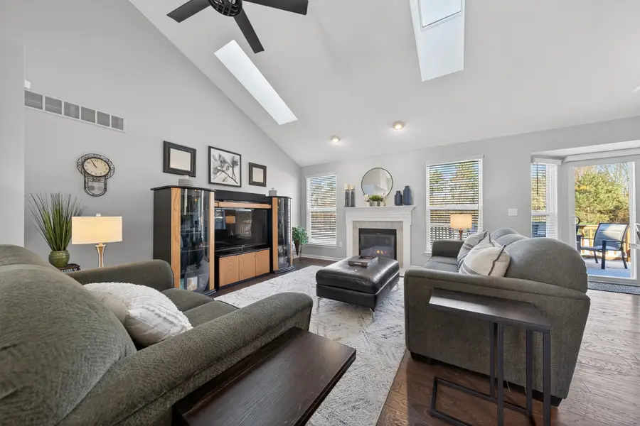 1510 Andover Circle, Commerce, MI 48390 - Image #3